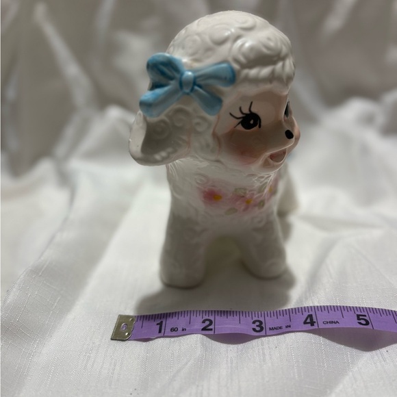 Vintage Charming White and Blue Lamb Planter - Picture 2 of 5